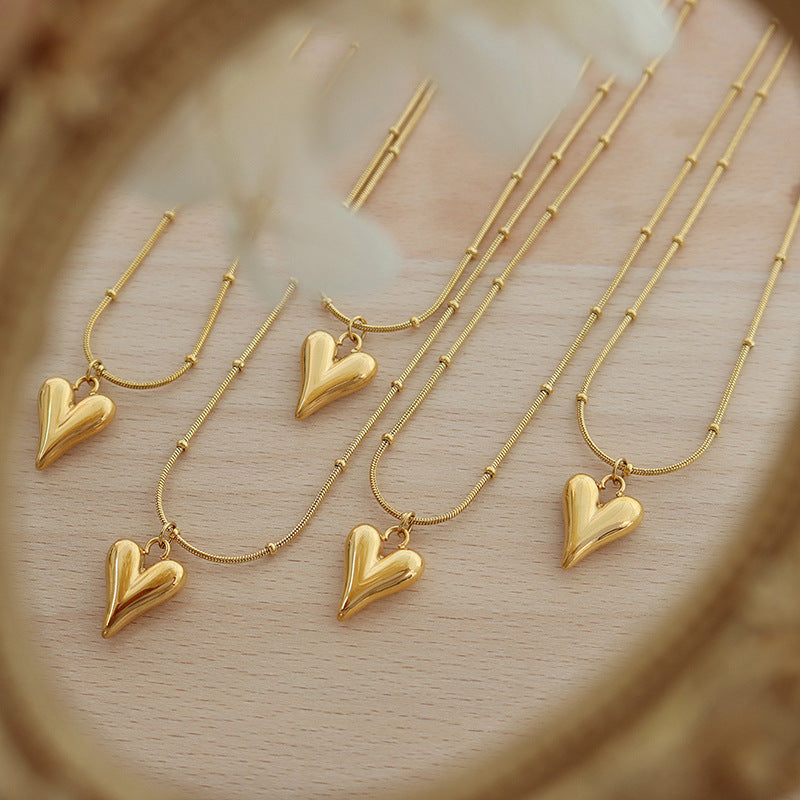 Élodie Heart Gold Pendant Necklace